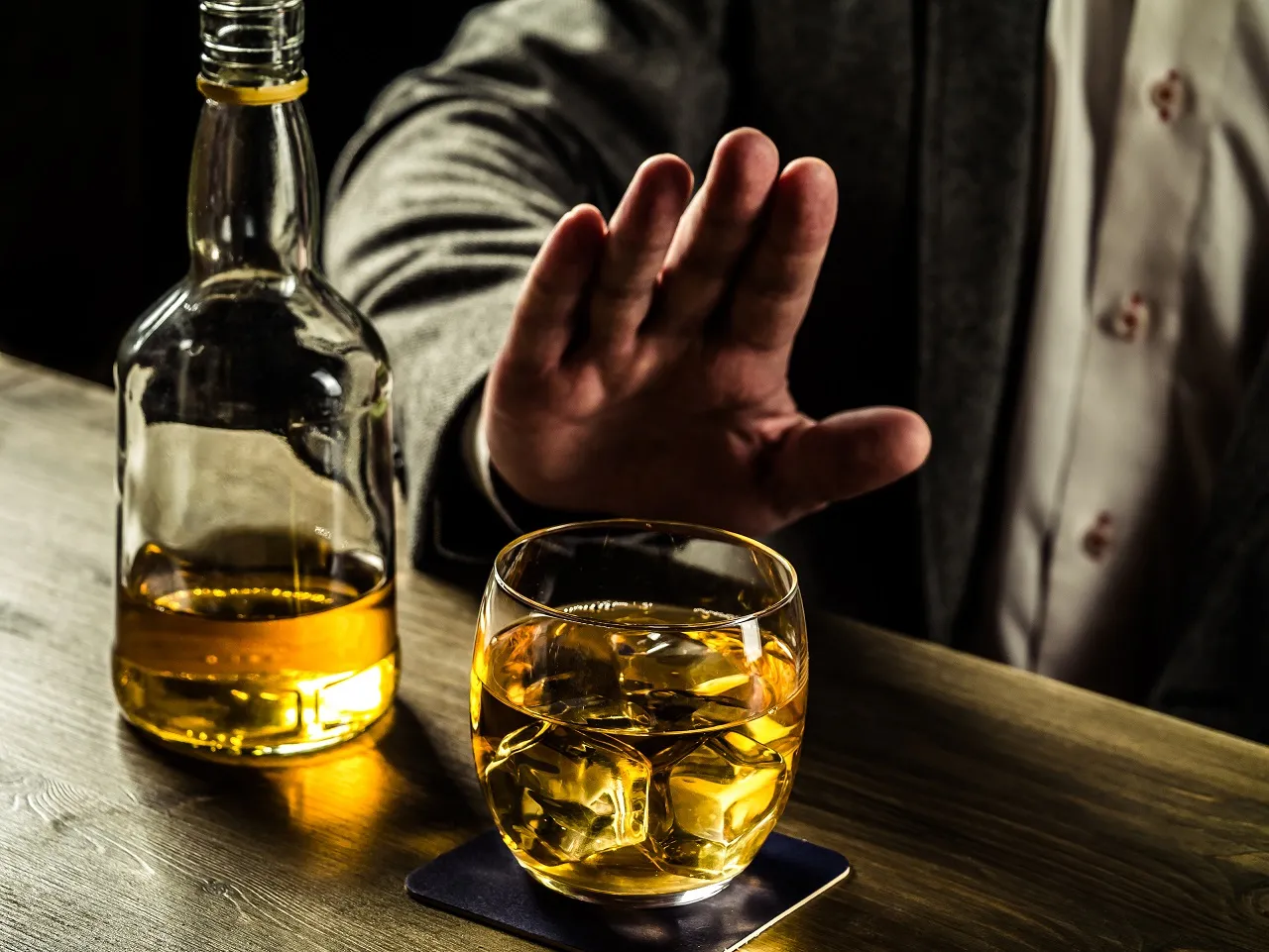 Zdjęcie Czy picie alkoholu to grzech ciężki? Odkryj prawdę o moralności