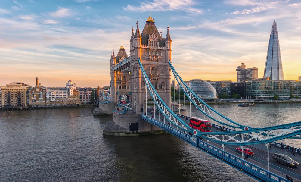 Zdjęcie Wycieczki do Londynu z Katowic: Jak zorganizować niezapomnianą podróż