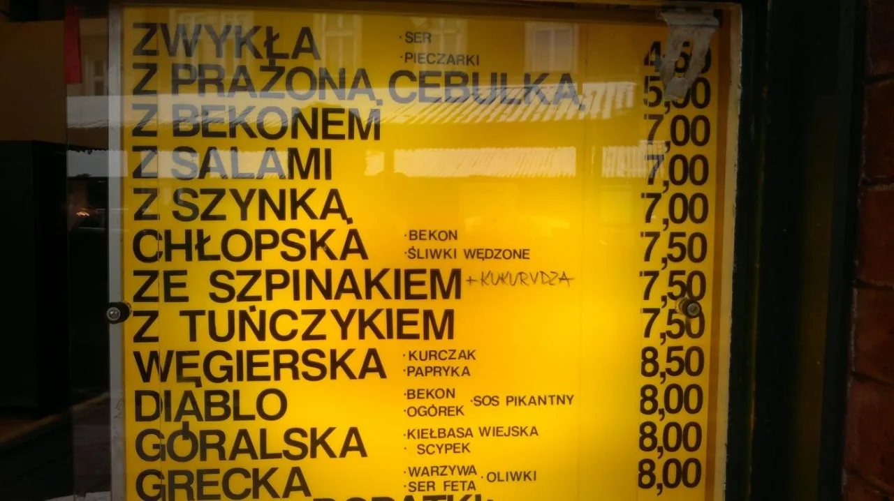 Zdjęcie Gdzie zjeść najlepszą zapiekankę w Stalowej Woli? Sprawdź menu i ceny