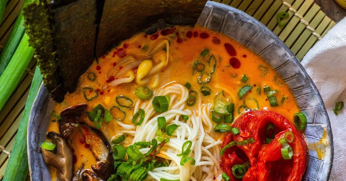 Zdjęcie Jak zrobić ramen wegetariański, który zachwyci smakiem i zdrowiem
