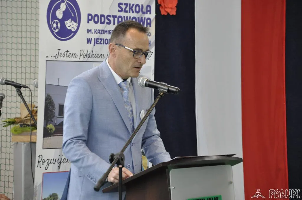 Zdjęcie Szkolnastrona Jeziora Wielkie – wszystkie informacje dla rodziców i uczniów