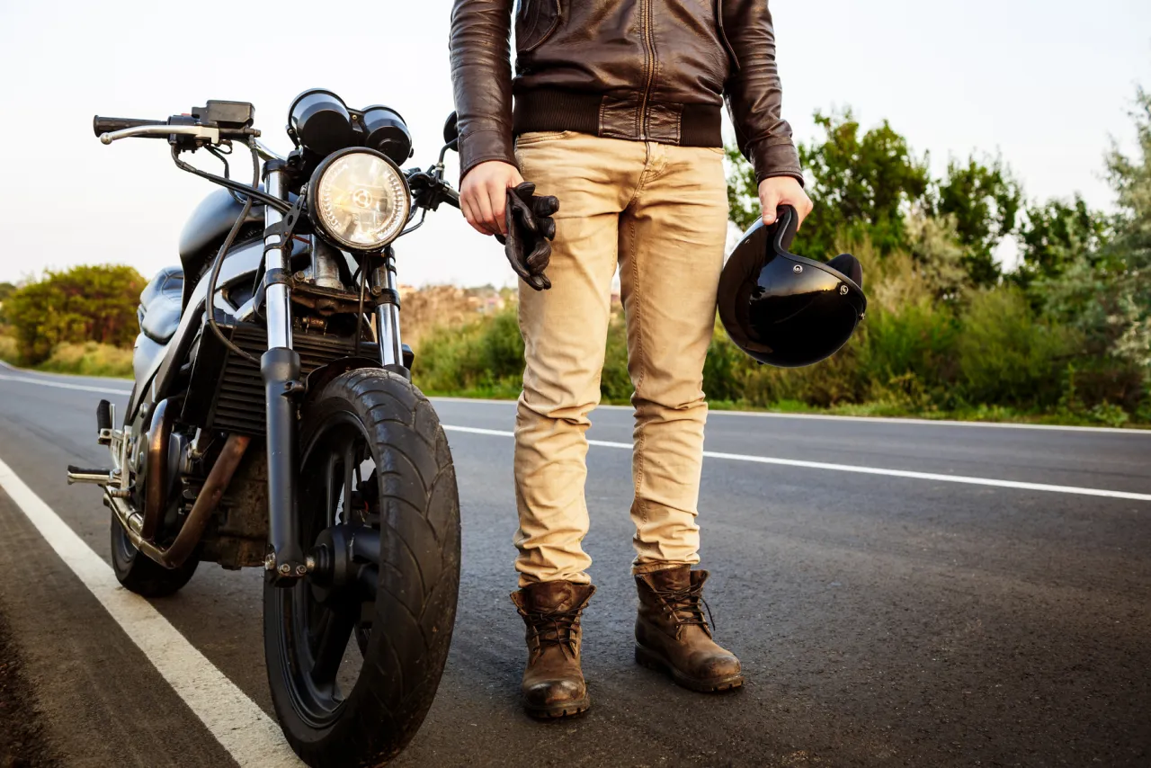 Zdjęcie Najlepsze trasy motocyklowe w Bieszczadach: bezpieczeństwo, atrakcje i praktyczne porady