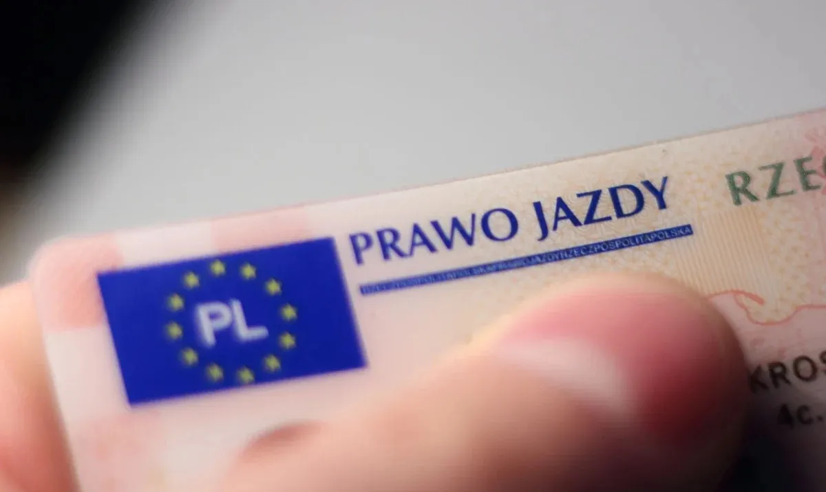 Zdjęcie Jakie roczniki muszą wymienić prawo jazdy? Konsekwencje braku wymiany!