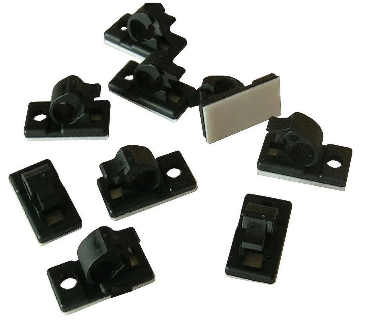 r&oacute;żne samoprzylepne uchwyty do kabli