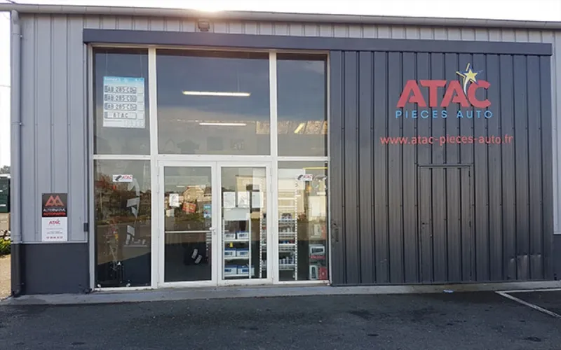 fa&ccedil;ade du magasin ATAC Pi&egrave;ces Auto Pithiviers