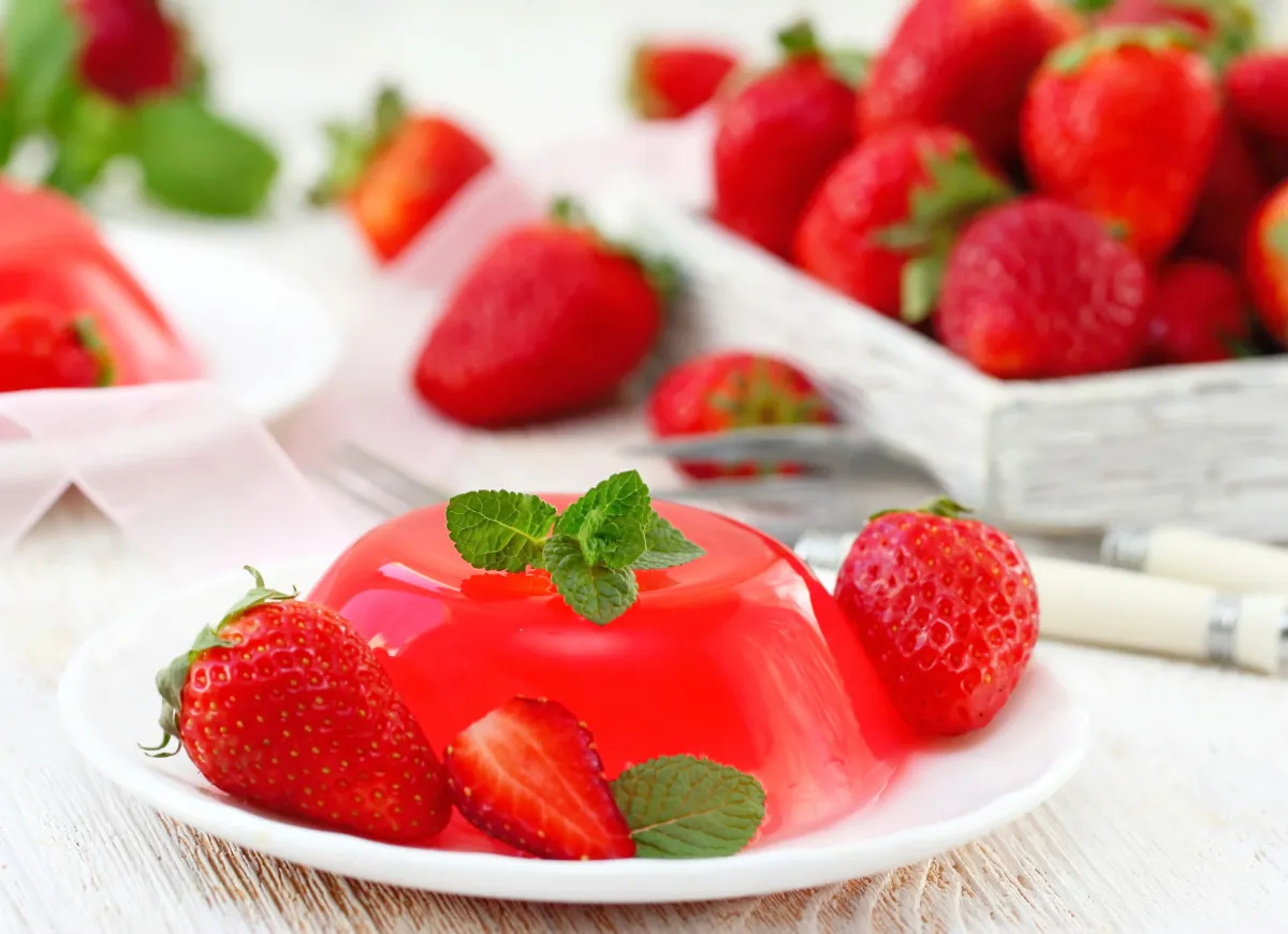 galaretka truskawkowa z dodatkami