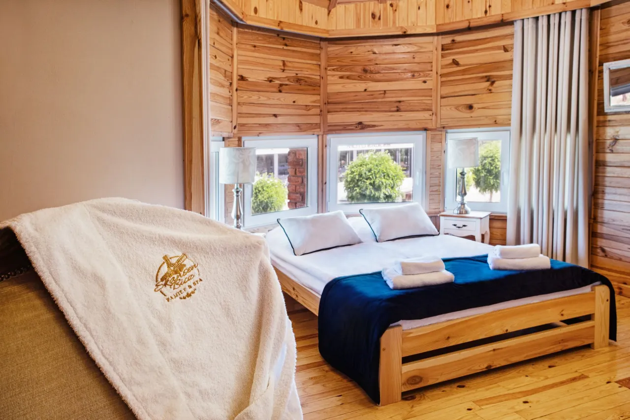 Skansen Bicz noclegi domki pokoje