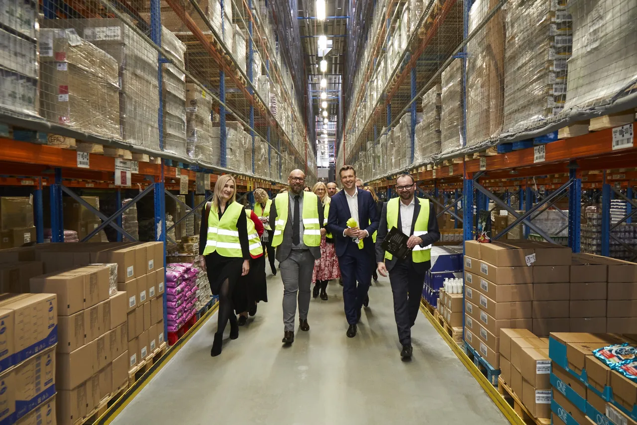 Magazyn Rossmann pracownicy