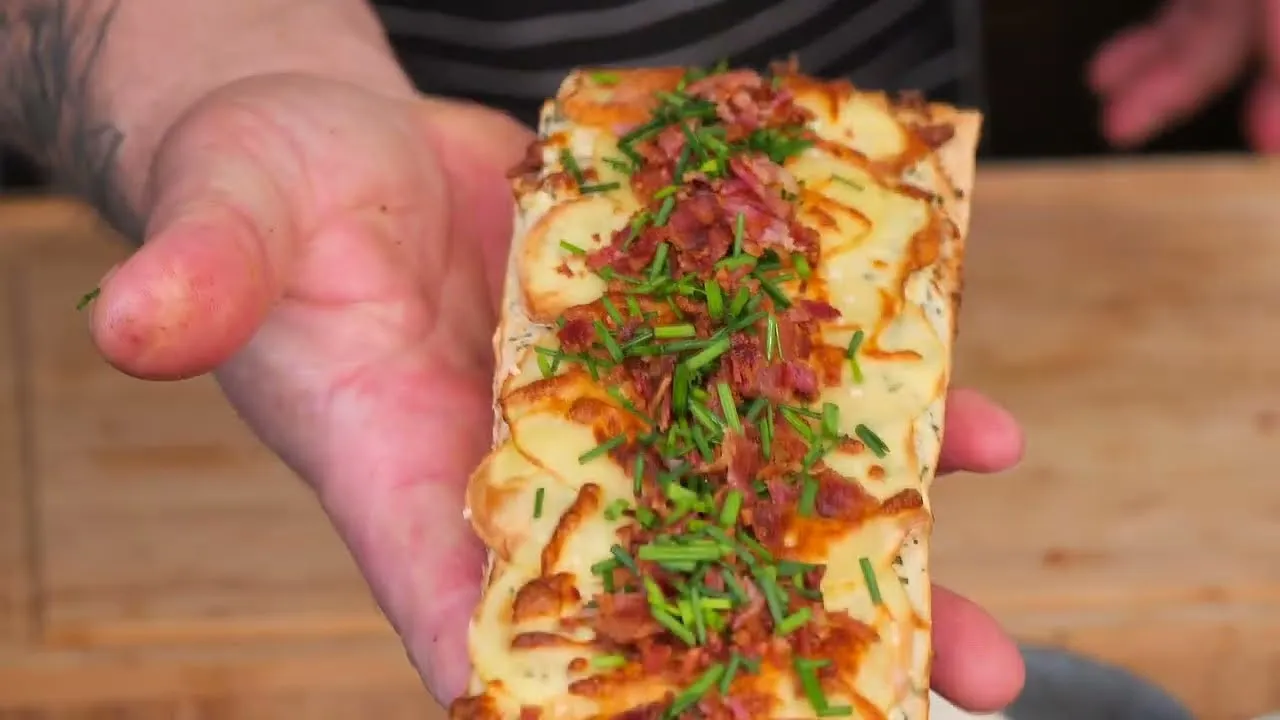 zapiekanka w air fryerze, frytkownica beztłuszczowa zapiekanka