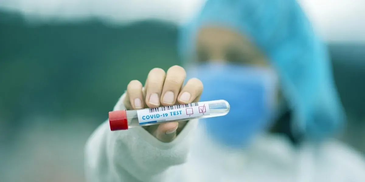 Zdjęcie Jakie leki na COVID-19 są skuteczne i bezpieczne? Sprawdź aktualne metody leczenia