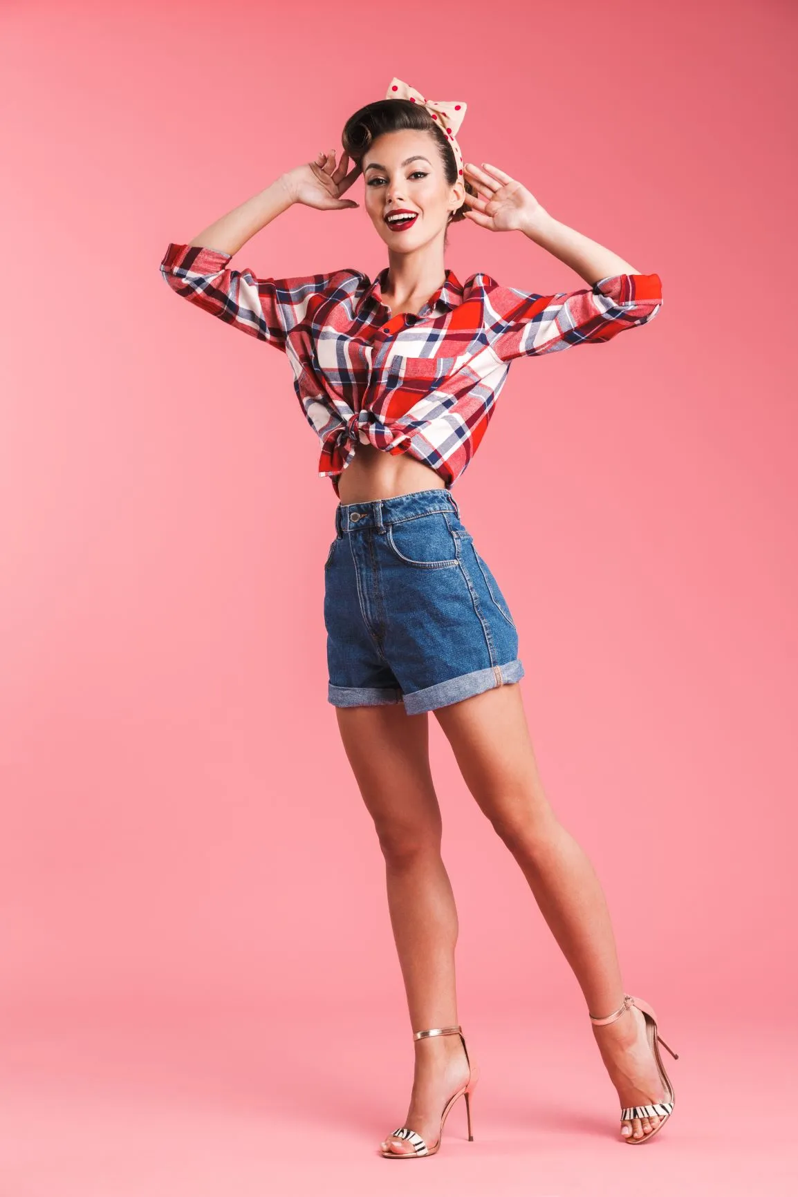 Zdjęcie Pin up stylizacje: Rewolucyjny przewodnik po modzie vintage