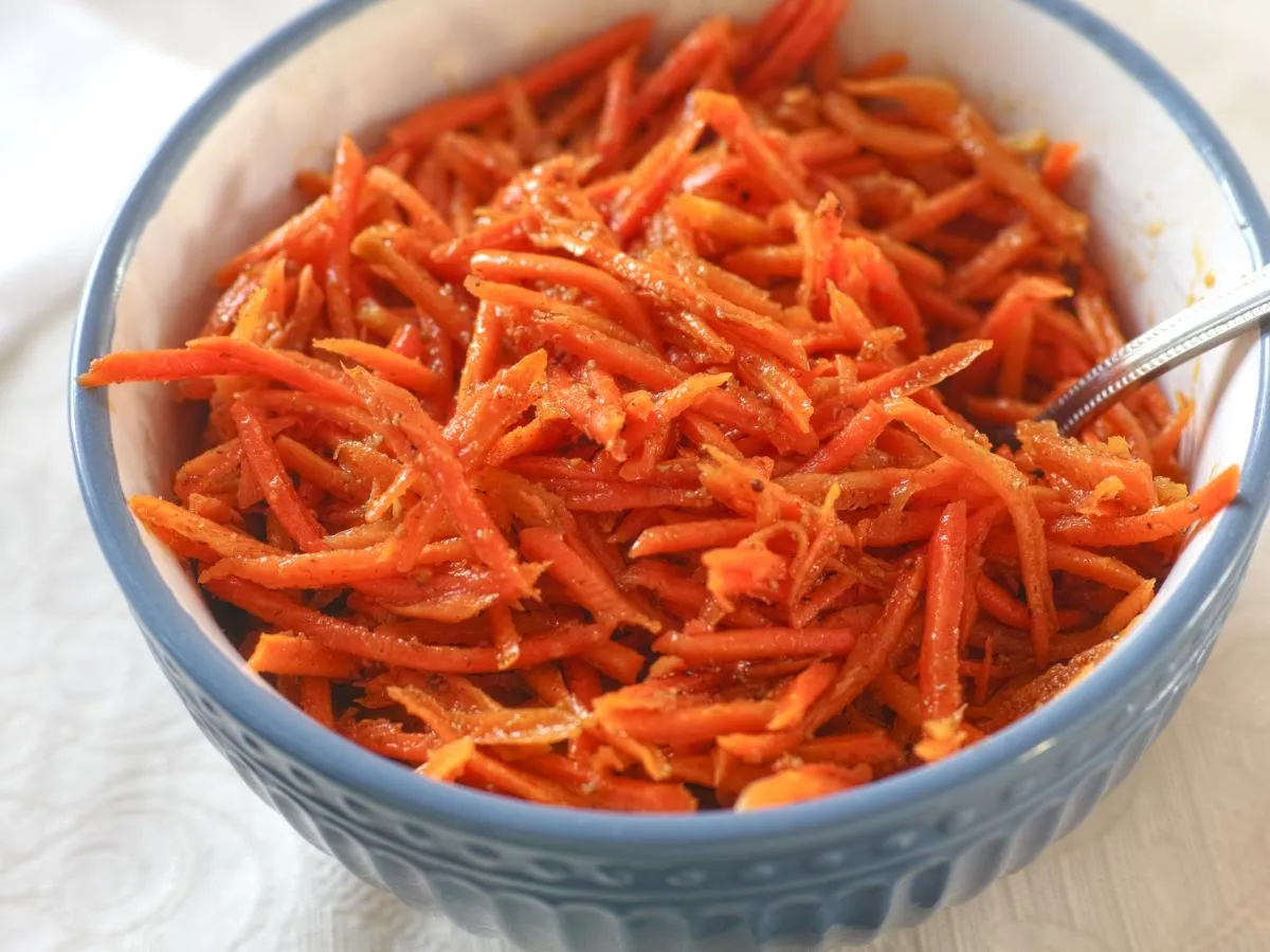 Zdjęcie Sekret idealnej surówki z marchewki jak z restauracji przepis!