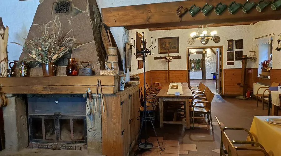 Święta Katarzyna Góry Świętokrzyskie gastronomia karczma