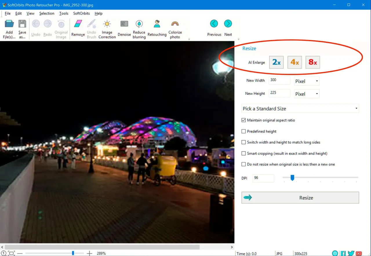 Program pozwala sprawdzić, czy można powiększyć zdjęcie u fotografa, oferując opcje AI Enlarge 2x, 4x, 8x.