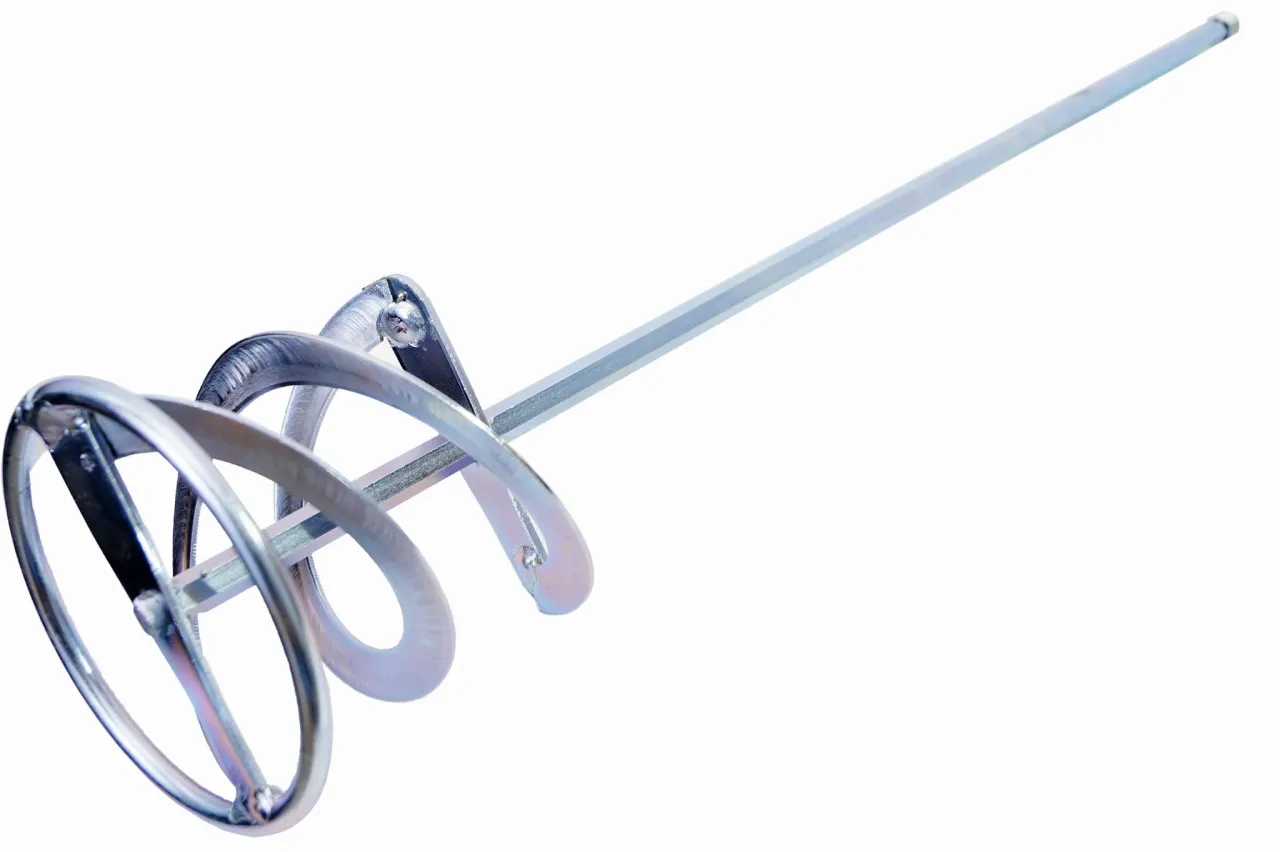 Metalowe mieszadło do zanęt z podwójną spiralą, idealne do przygotowania masy na ryby.