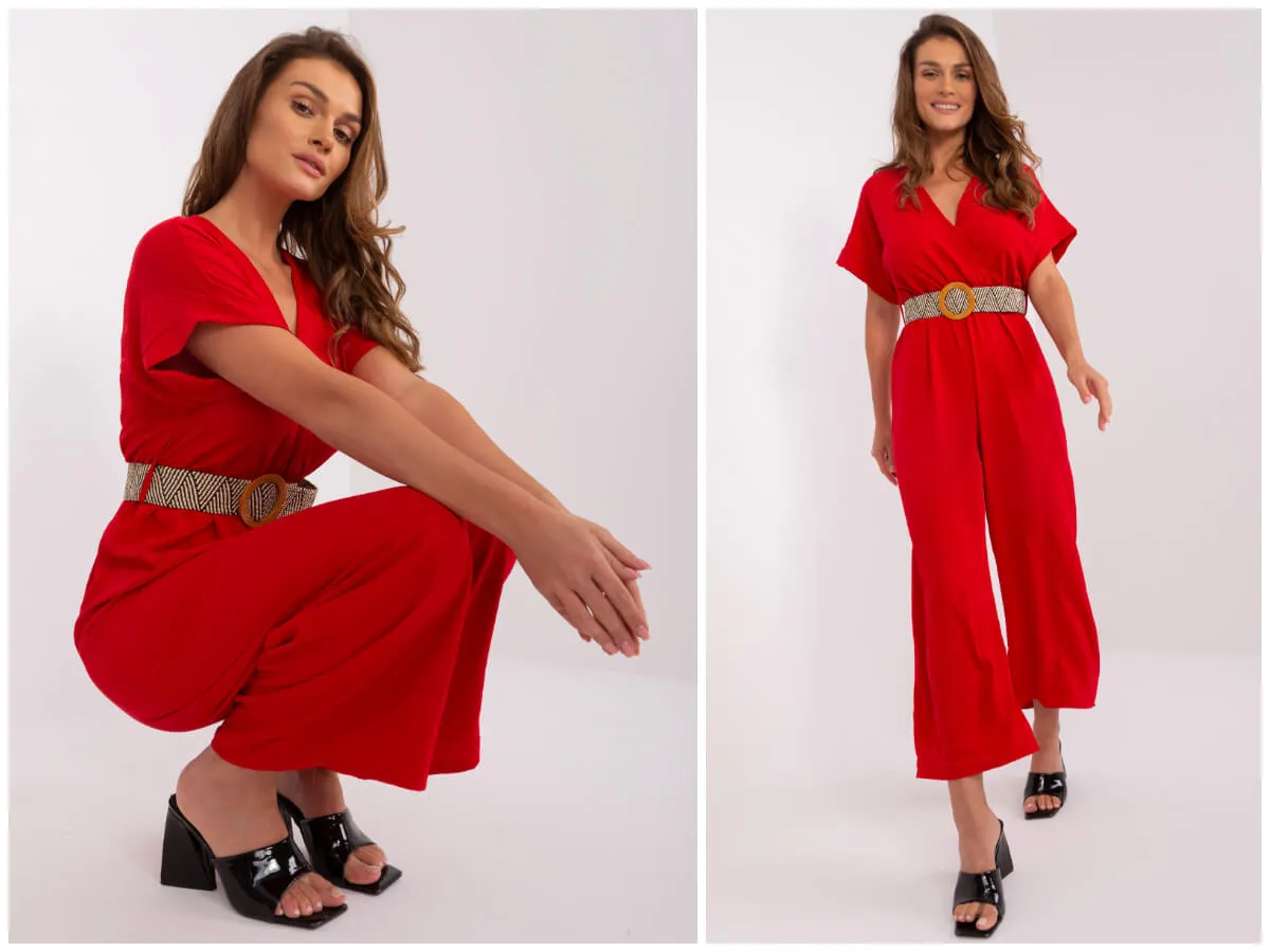 elegancki kombinezon z płaskimi butami stylizacje