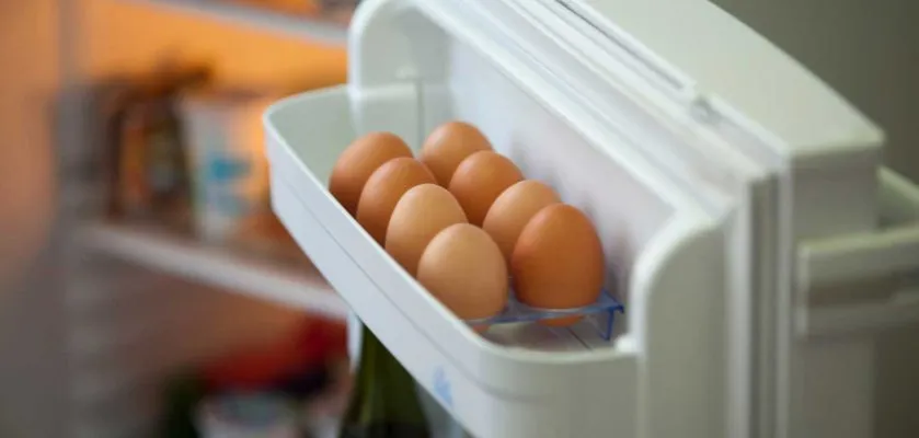 prawidłowe przechowywanie jajek w lod&oacute;wce