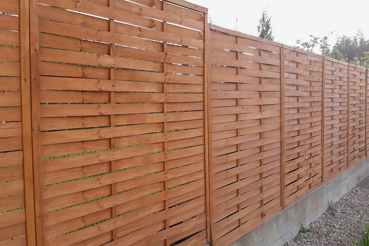 impregnacja płotu lamelowego