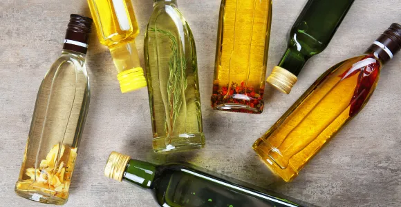 oleje rafinowane vs nierafinowane infografika