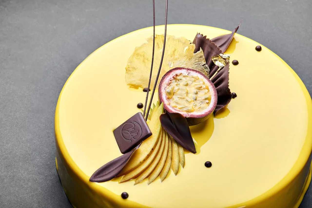 Składniki na polewę lustrzaną