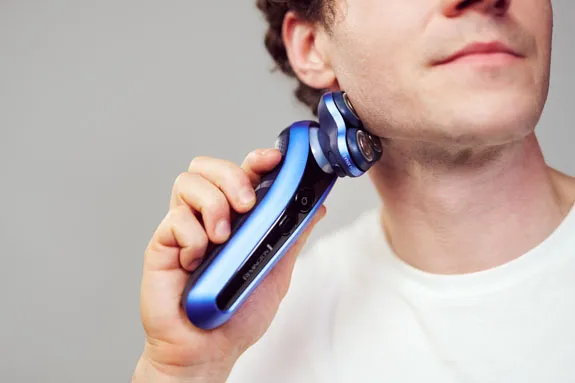 przygotowanie sk&oacute;ry do golenia elektrycznego