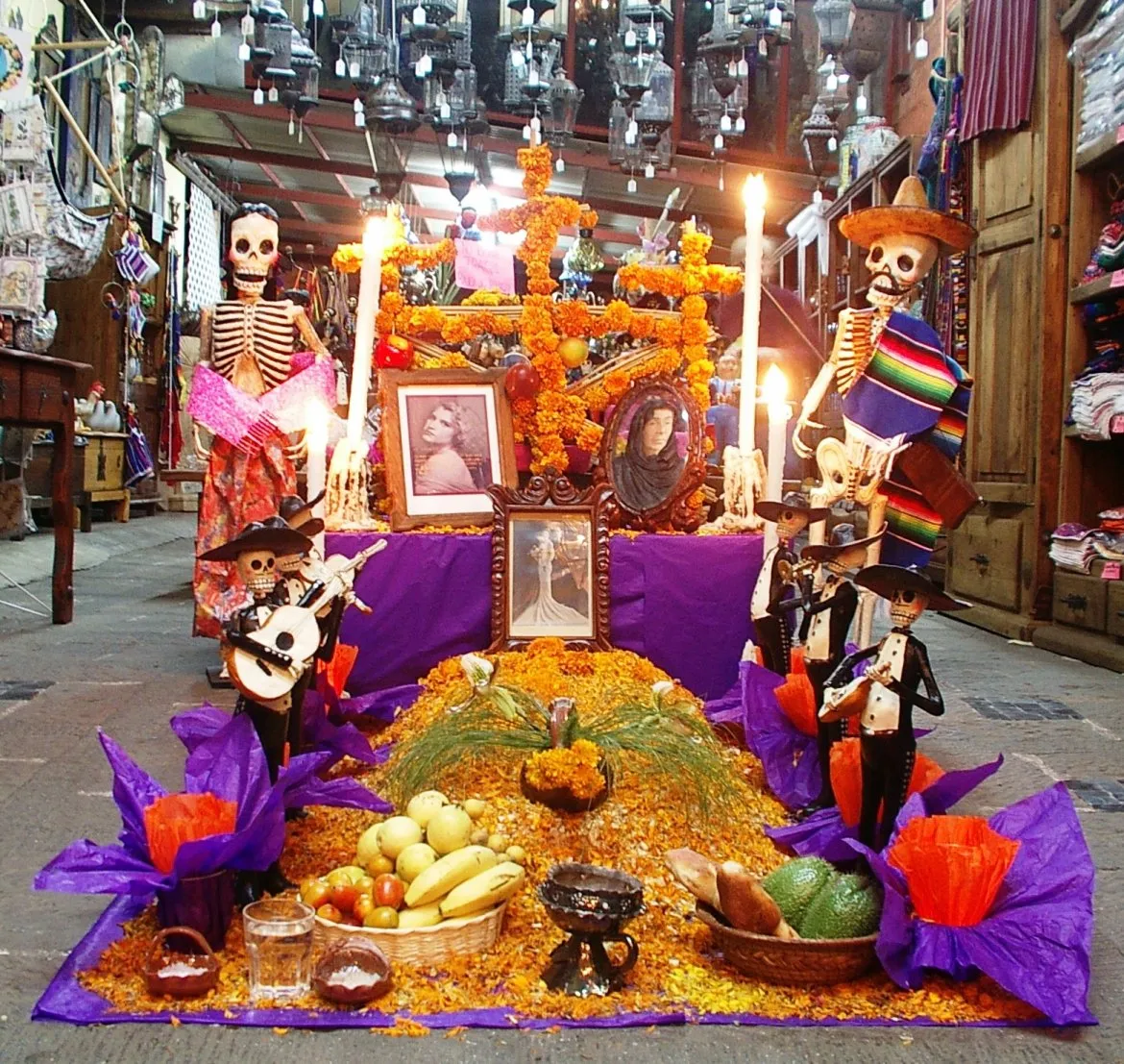 D&iacute;a de los Muertos Meksyk tradycje ołtarzyki