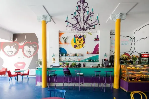 Zdjęcie Pop'n'Art Łódź: wyjątkowe miejsce na kulturę, muzykę i smaczne jedzenie