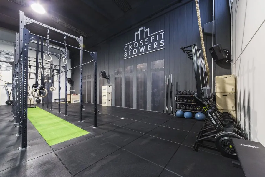 CrossFit box wnętrze trening