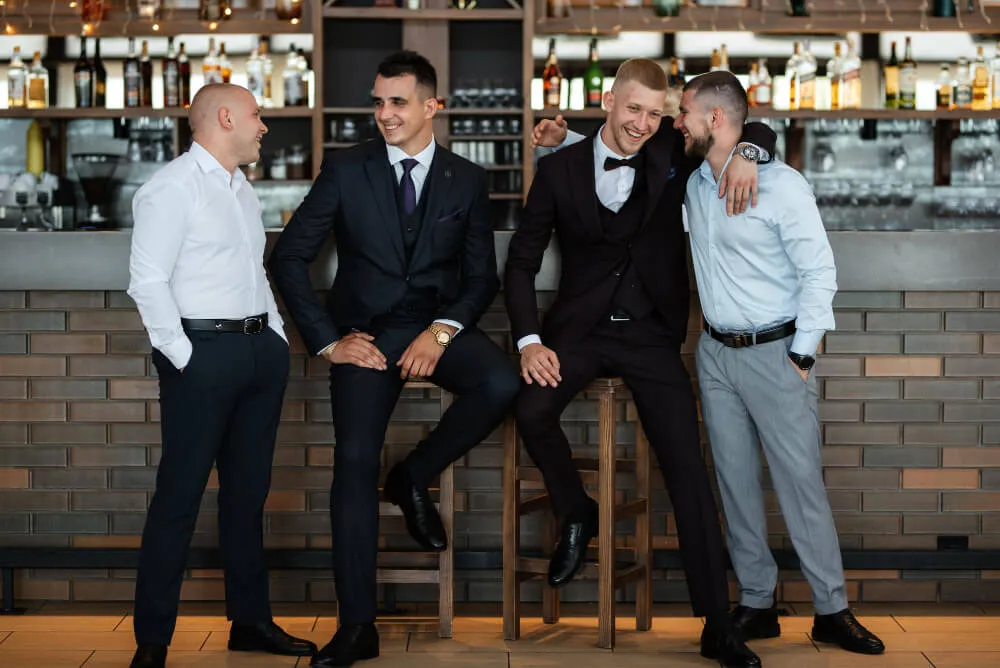 eleganckie stylizacje urodzinowe w restauracji