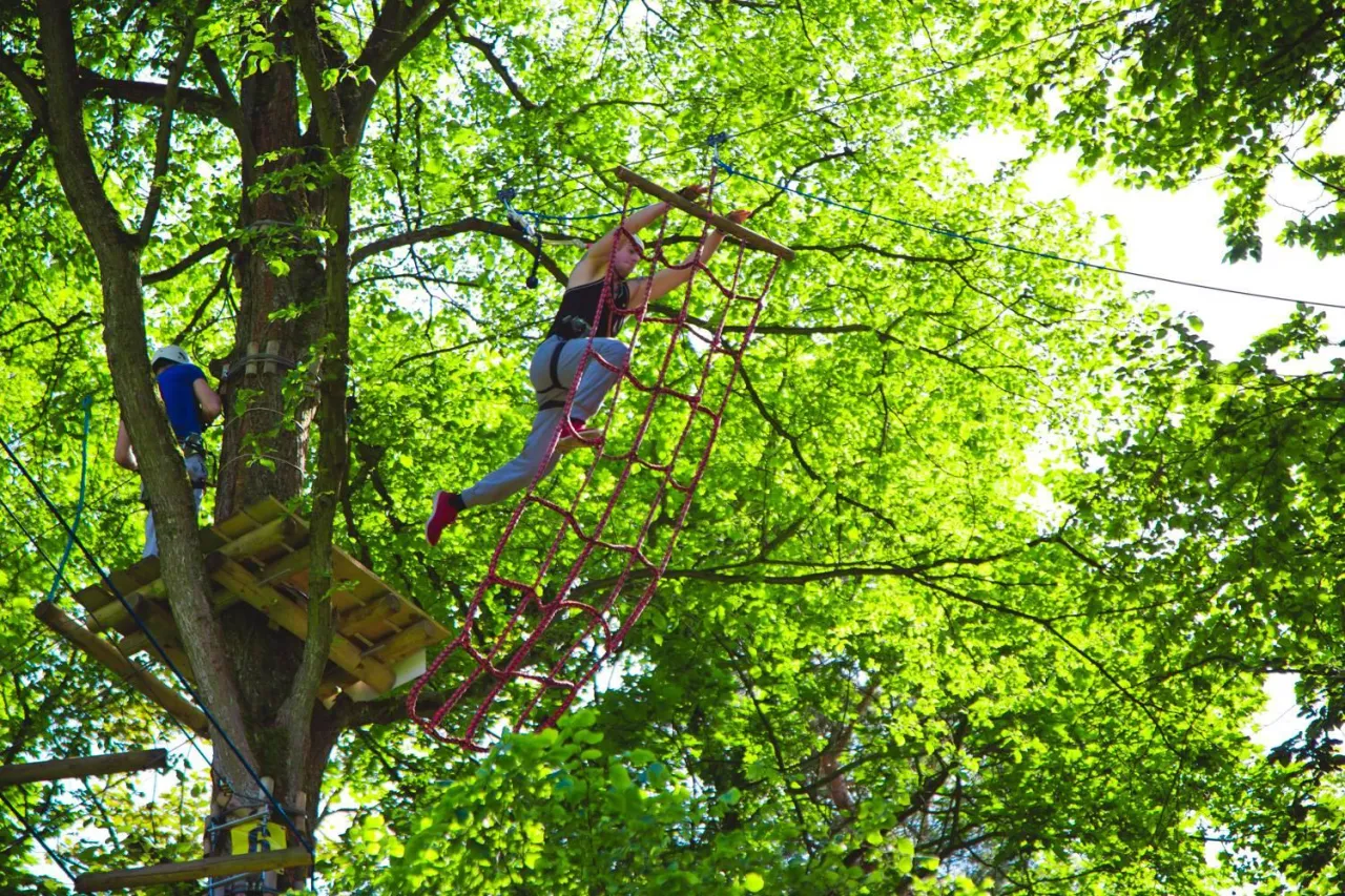Rodzina w Parku Linowym Bluszcz Międzyzdroje