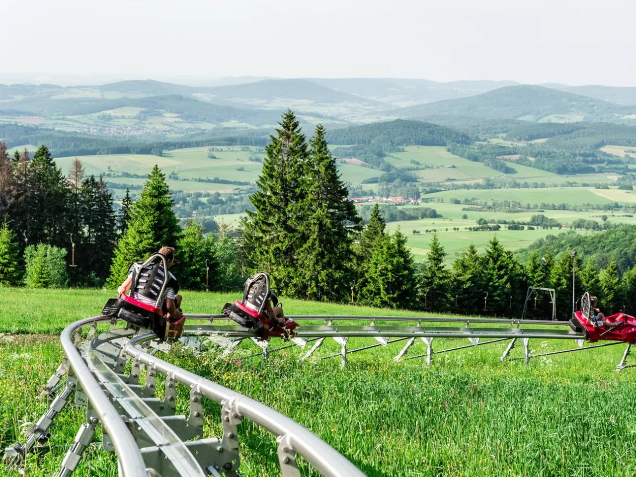 Sommerrodelbahn Rh&ouml;nbob Wasserkuppe