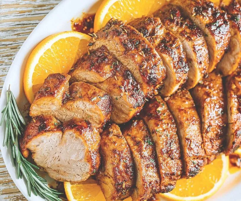 polędwiczka wieprzowa pieczona w całości