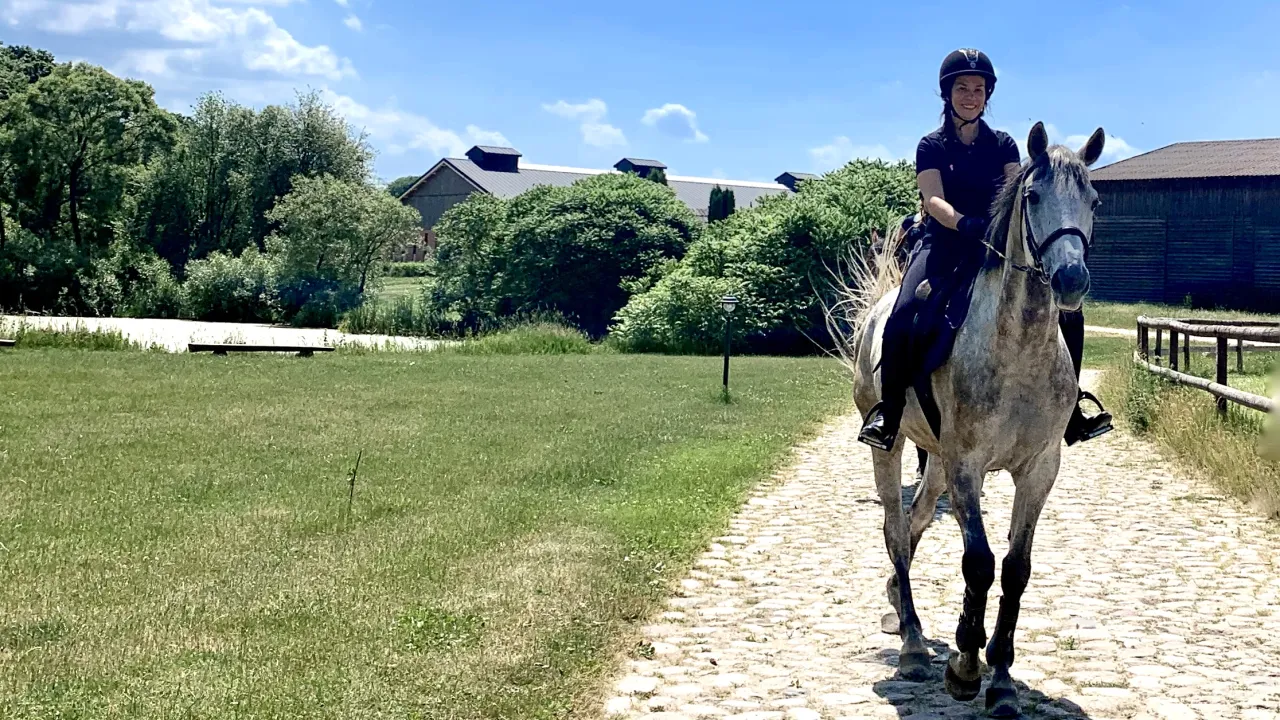 Stadnina Koni Salino og&oacute;lny widok z lotu ptaka