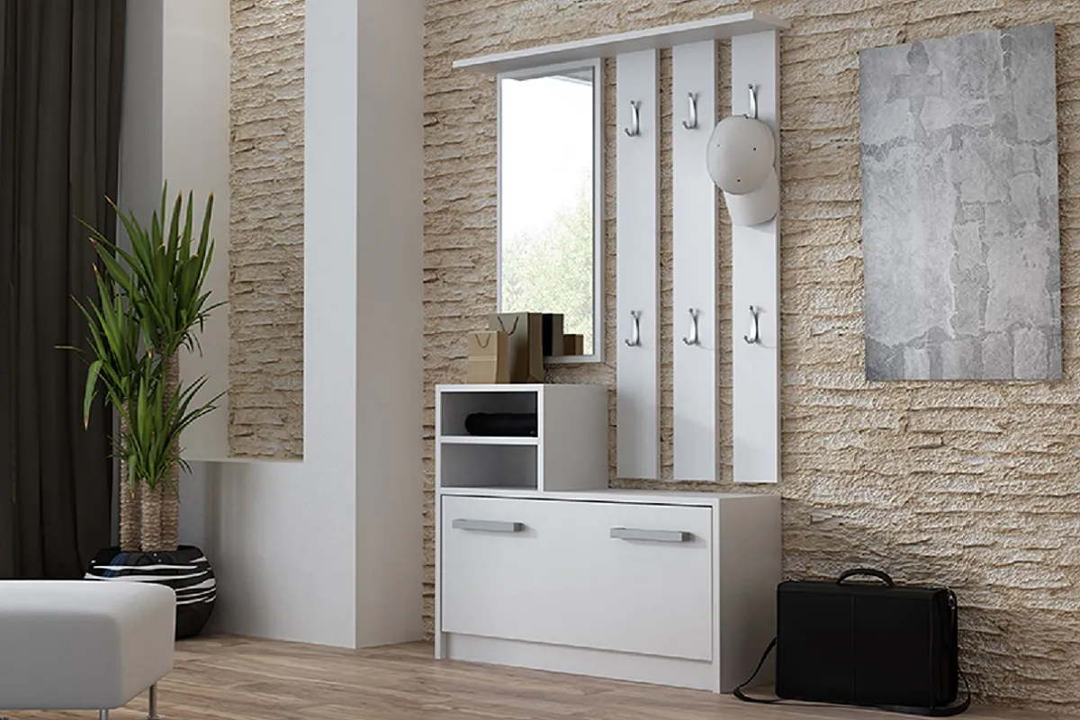 Projekt szafki na buty z siedziskiem w małym przedpokoju