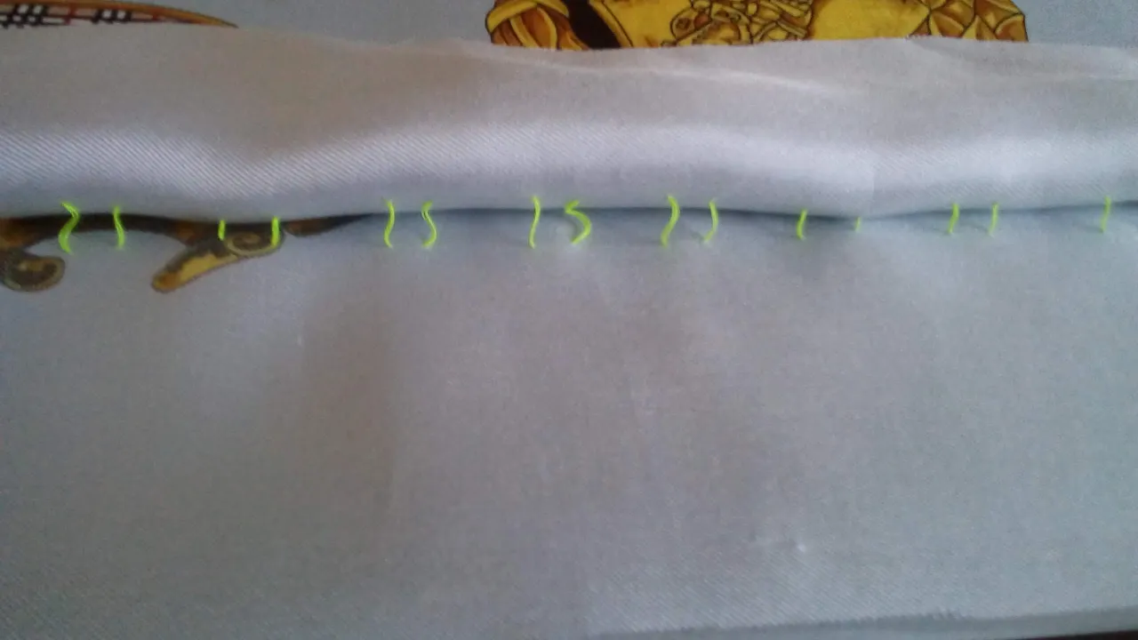 r&oacute;żne ściegi do zszywania swetra ręcznie