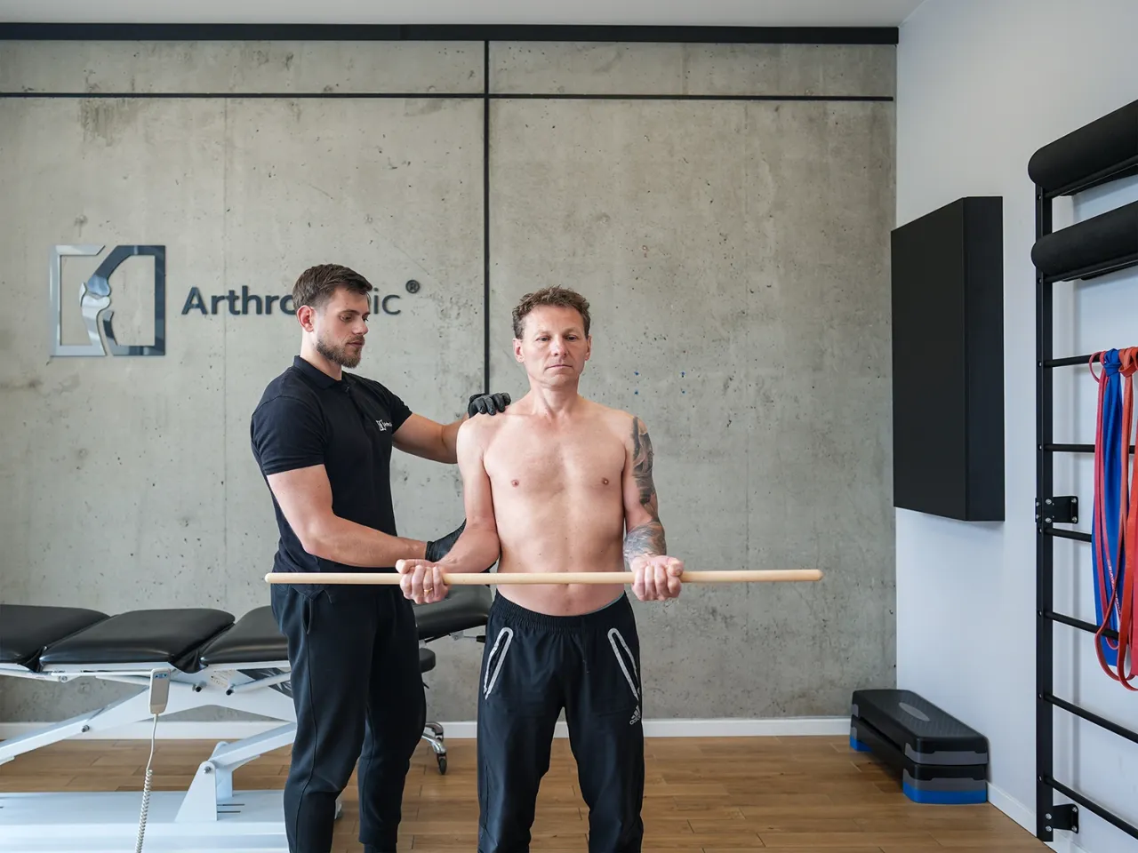 etapy rehabilitacji barku ćwiczenia