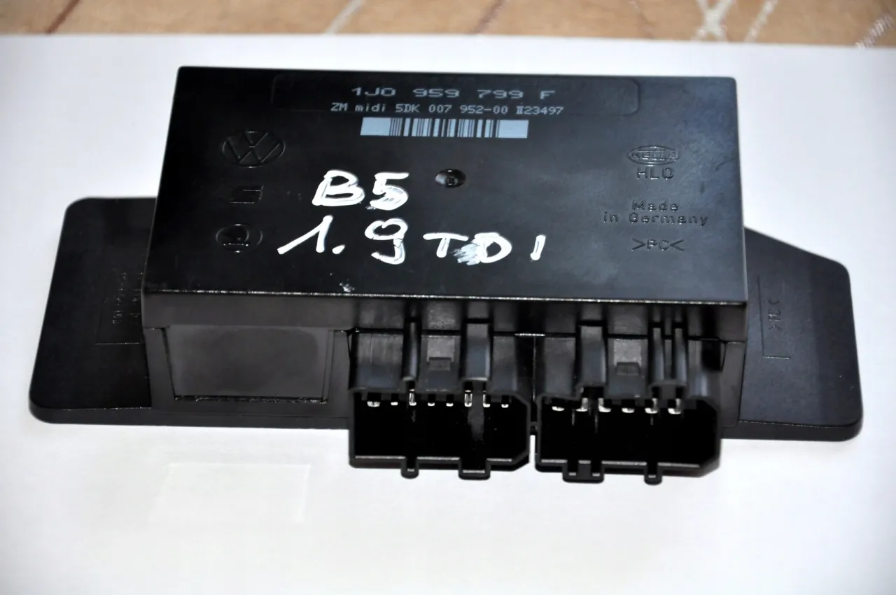 Volkswagen Passat B5 moduł komfortu objawy awarii