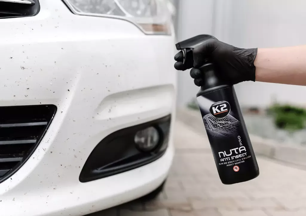 przygotowanie samochodu do polerowania przed myciem