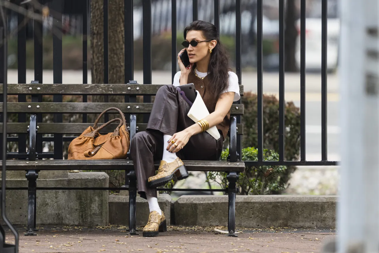 Loafersy ze skarpetkami stylizacje