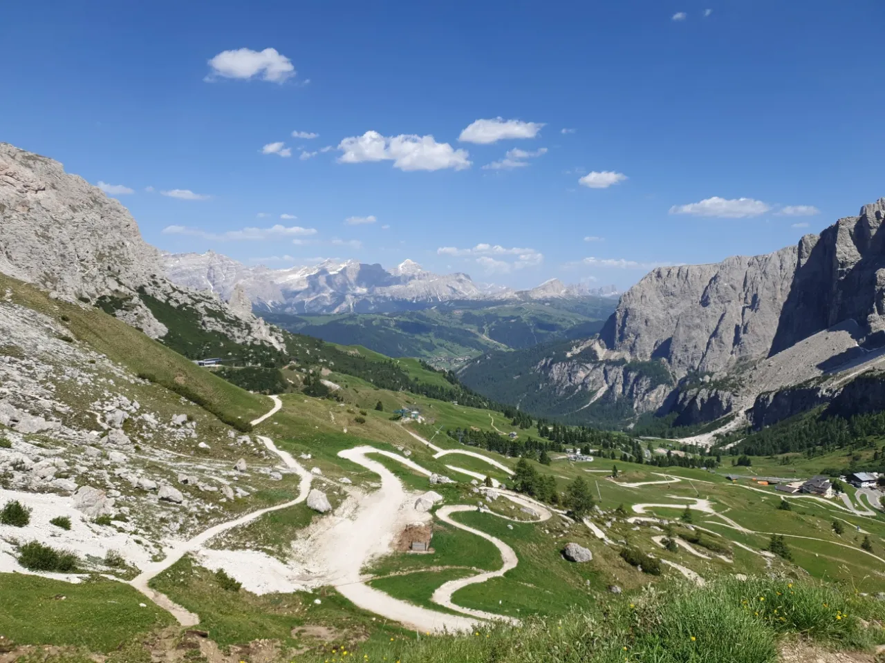 Motocykl na Przełęczy Vršič