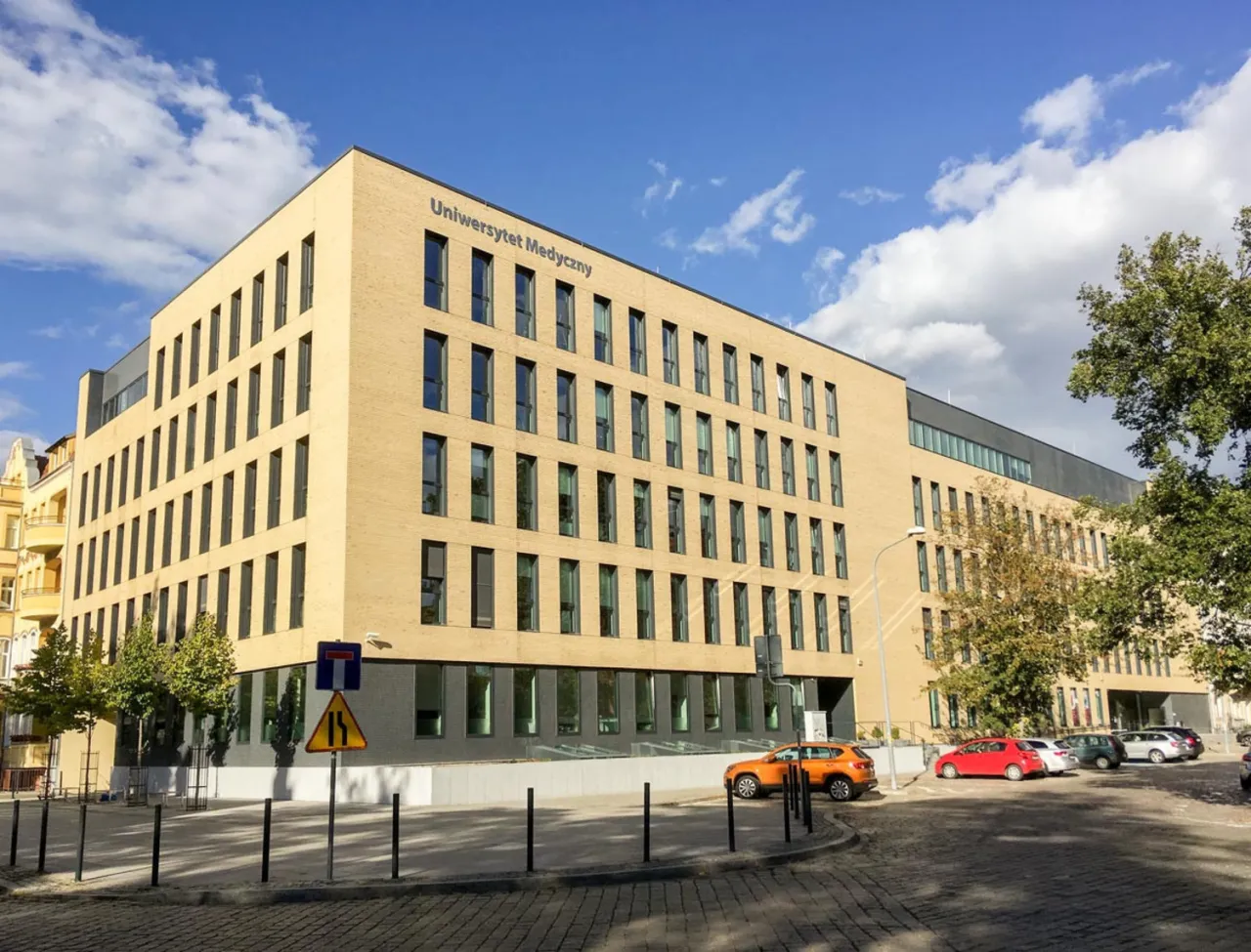 Zdjęcie Uniwersytet medyczny Wrocław - wszystko, co musisz wiedzieć o studiach