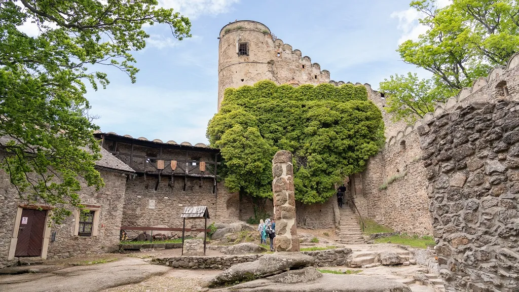 Zamek Chojnik ruiny Karkonosze