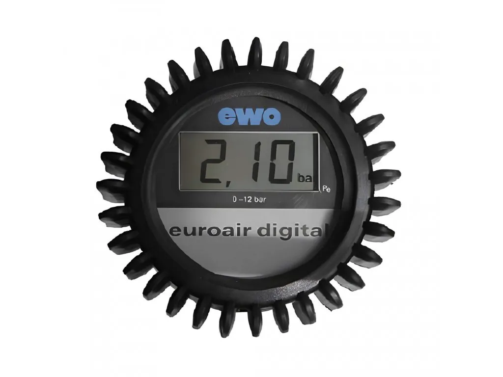 manometr do opon kompresor na stacji benzynowej