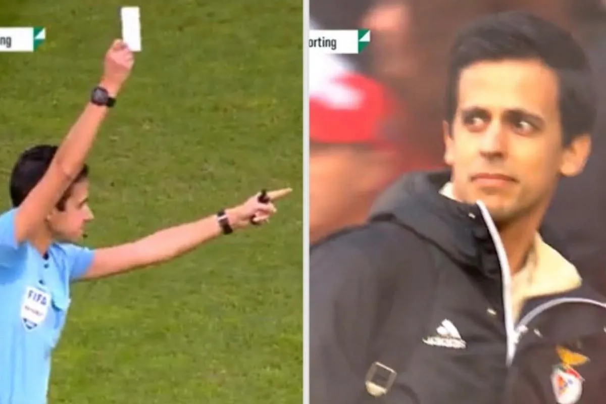 Biała kartka w piłce nożnej