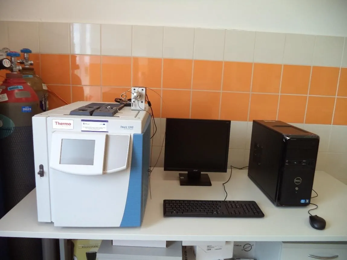 laboratorium pomiaru emisji spalin sprzęt