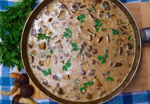 składniki na sos grzybowy