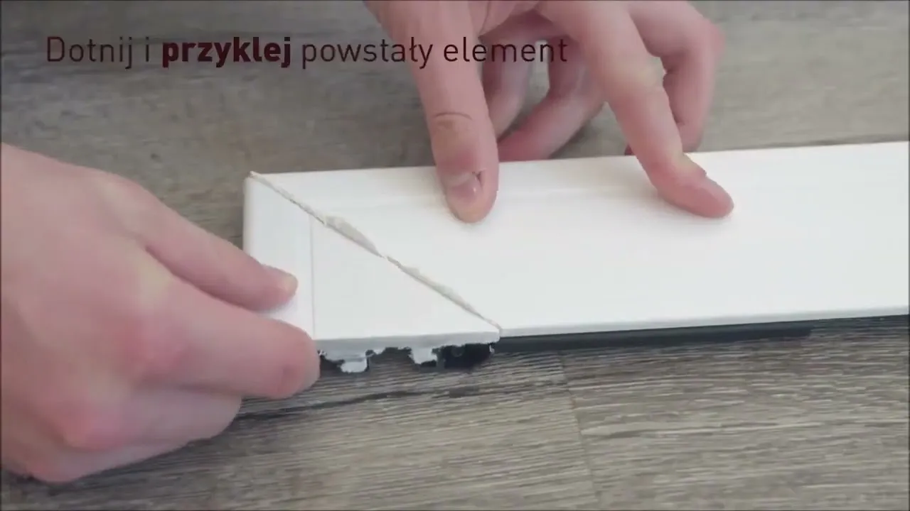 Zdjęcie Jak docinać listwy podłogowe, aby uniknąć błędów i uzyskać perfekcję