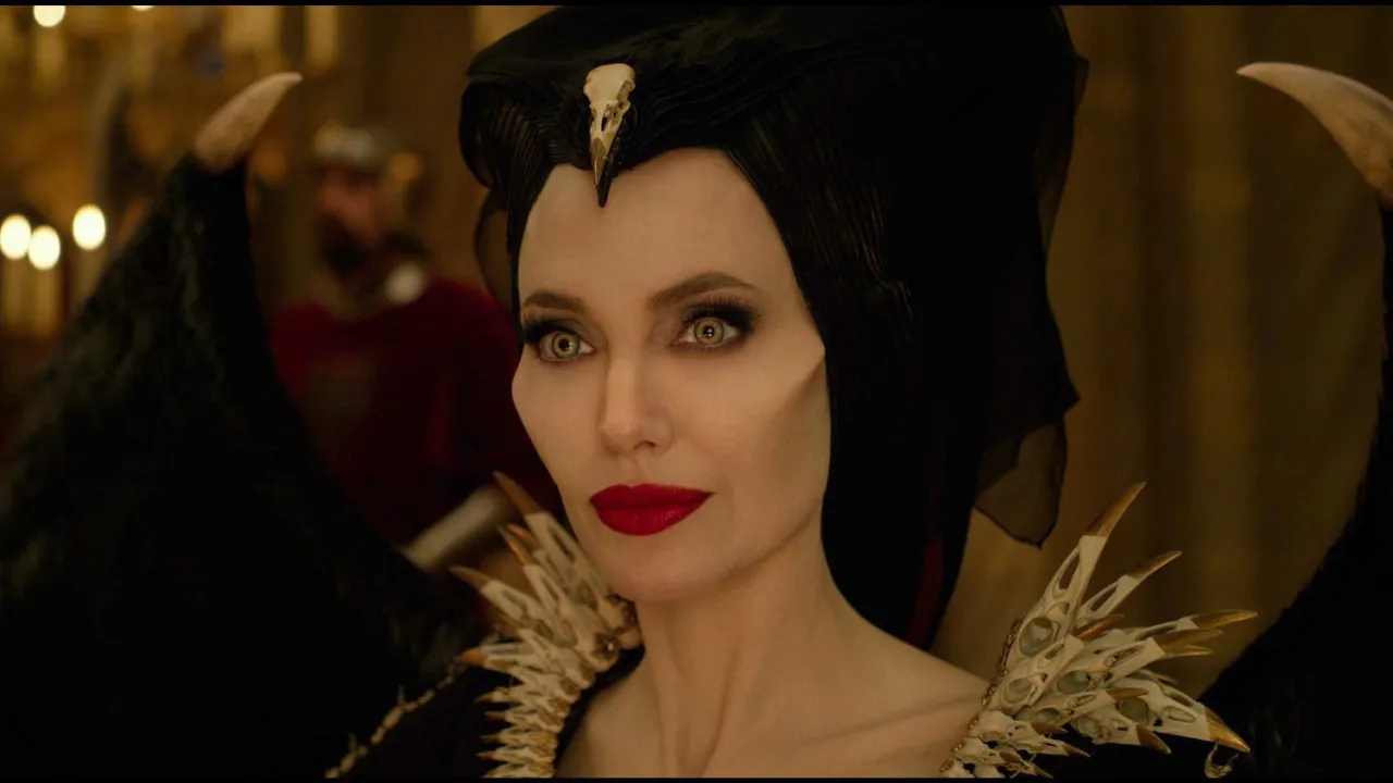 Zdjęcie Poznaj wszystkie filmy w których zagrała Angelina Jolie - kompletna lista ról