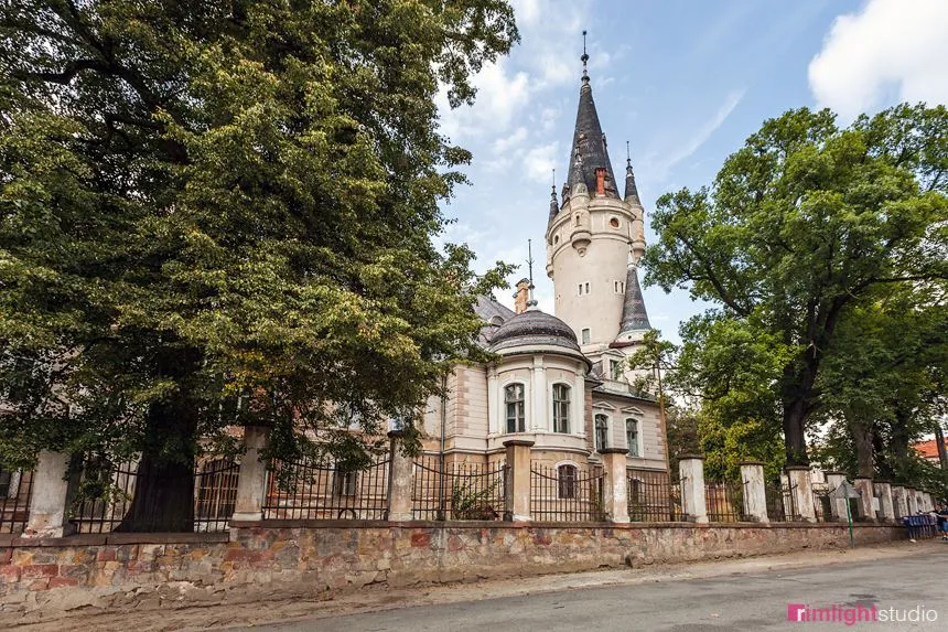 Zdjęcie Pałac w Bożkowie: Historia, tajemnice i stan zabytku w ruinie