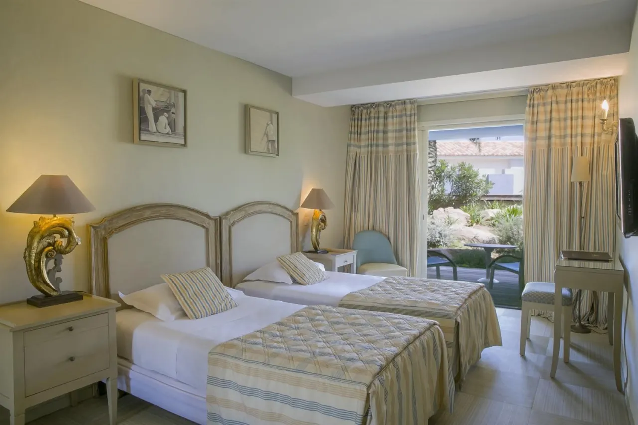 Zdjęcie Hotel Best Western w L&#039;Île-Rousse - Udogodnienia, Ceny i Opinie